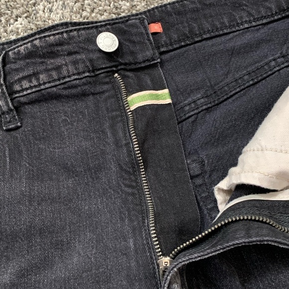 NWT Pilcro and the Letterpress Anthro Denim Jean Raw Hem Shorts - Picture 5 of 6